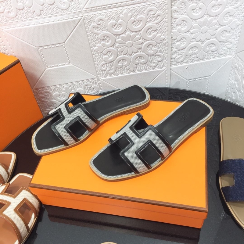 Hermes Slippers